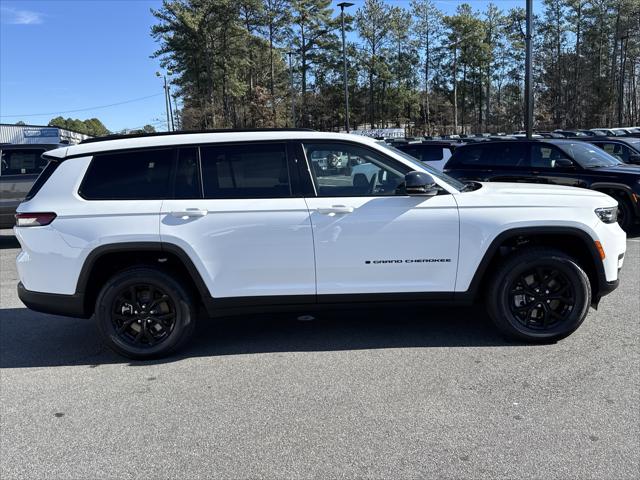 2025 Jeep Grand Cherokee GRAND CHEROKEE L ALTITUDE X 4X2