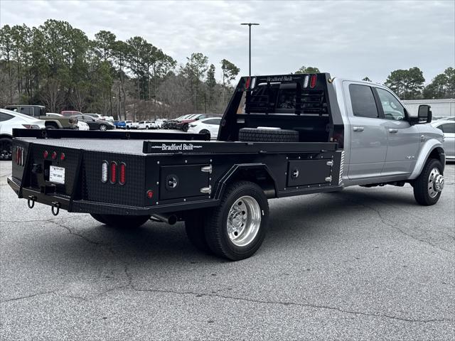 2026 RAM Ram 5500 Chassis Cab RAM 5500 BIG HORN CHASSIS CREW CAB 4X4 84 CA