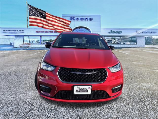 2026 Chrysler Pacifica PACIFICA SELECT AWD