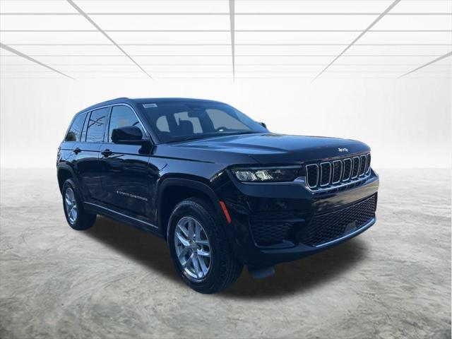 2025 Jeep Grand Cherokee GRAND CHEROKEE LAREDO X 4X2 2025 Jeep Grand Cherokee GRAND CHEROKEE LAREDO X 4X2