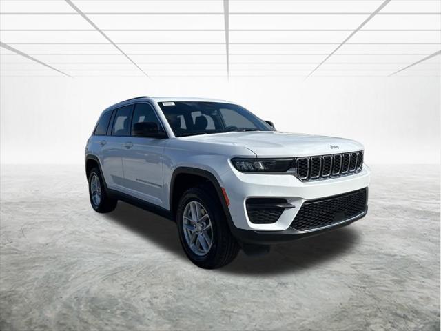2025 Jeep Grand Cherokee GRAND CHEROKEE LAREDO X 4X2 2025 Jeep Grand Cherokee GRAND CHEROKEE LAREDO X 4X2