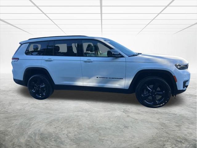 2025 Jeep Grand Cherokee GRAND CHEROKEE L LIMITED 4X2