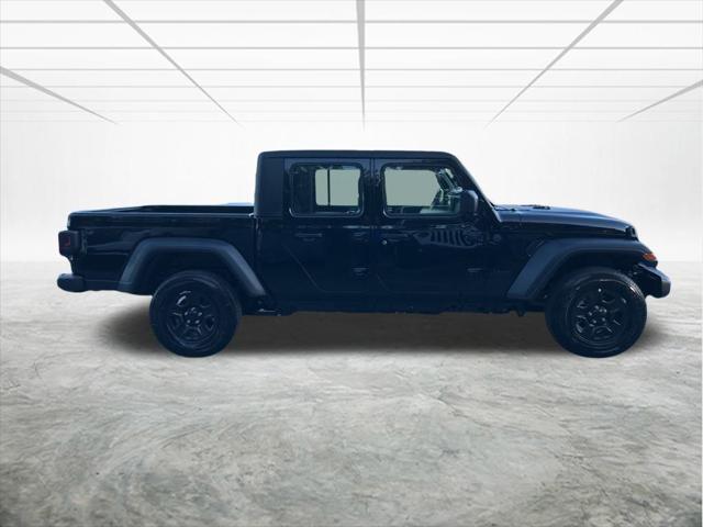 2026 Jeep Gladiator GLADIATOR SPORT 4X4 2026 Jeep Gladiator GLADIATOR SPORT 4X4