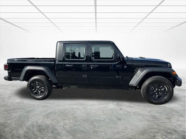 2026 Jeep Gladiator GLADIATOR SPORT 4X4 2026 Jeep Gladiator GLADIATOR SPORT 4X4