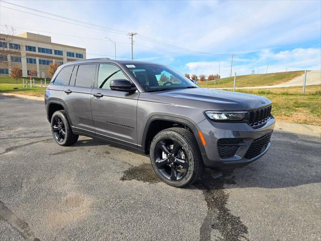 2025 Jeep Grand Cherokee GRAND CHEROKEE ALTITUDE X 4X4