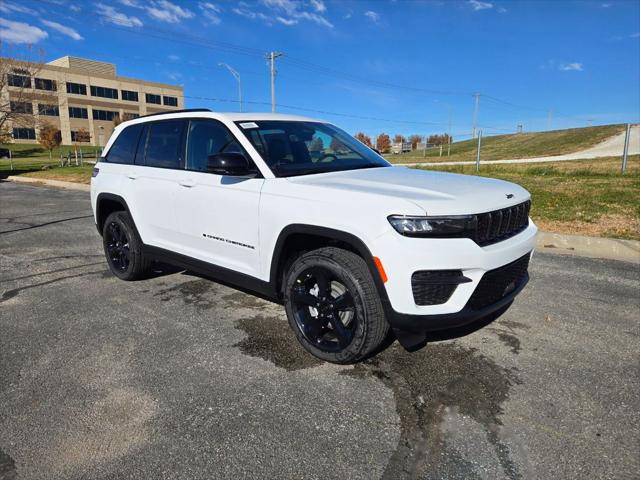 2025 Jeep Grand Cherokee GRAND CHEROKEE ALTITUDE X 4X4