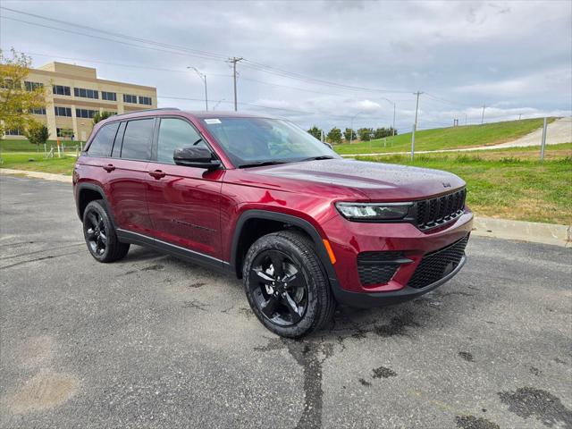 2025 Jeep Grand Cherokee GRAND CHEROKEE ALTITUDE X 4X4