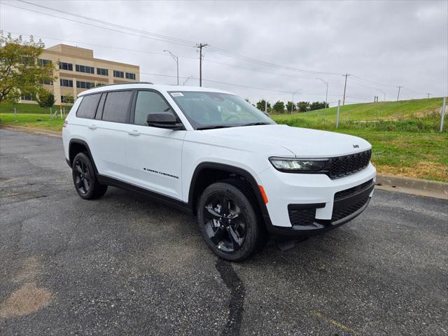 2025 Jeep Grand Cherokee GRAND CHEROKEE L ALTITUDE X 4X4 2025 Jeep Grand Cherokee GRAND CHEROKEE L ALTITUDE X 4X4