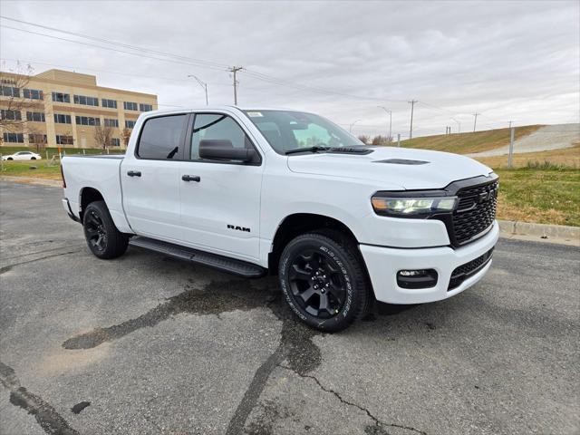 2025 RAM 1500 Tradesman Crew Cab 4x4 57 Box