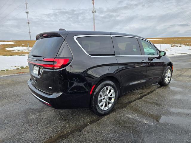 2026 Chrysler Pacifica PACIFICA SELECT AWD