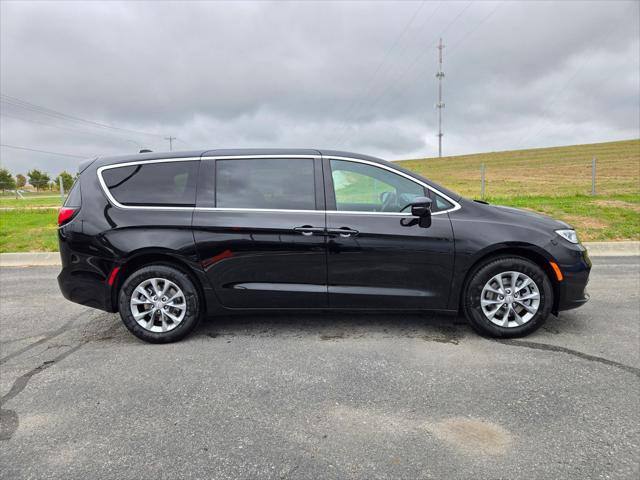 2026 Chrysler Pacifica PACIFICA SELECT AWD 2026 Chrysler Pacifica PACIFICA SELECT AWD