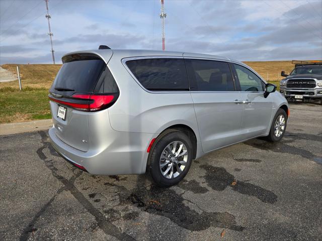 2026 Chrysler Pacifica PACIFICA SELECT AWD 2026 Chrysler Pacifica PACIFICA SELECT AWD