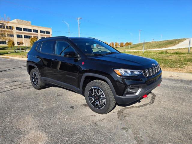 2026 Jeep Compass COMPASS TRAILHAWK 4X4