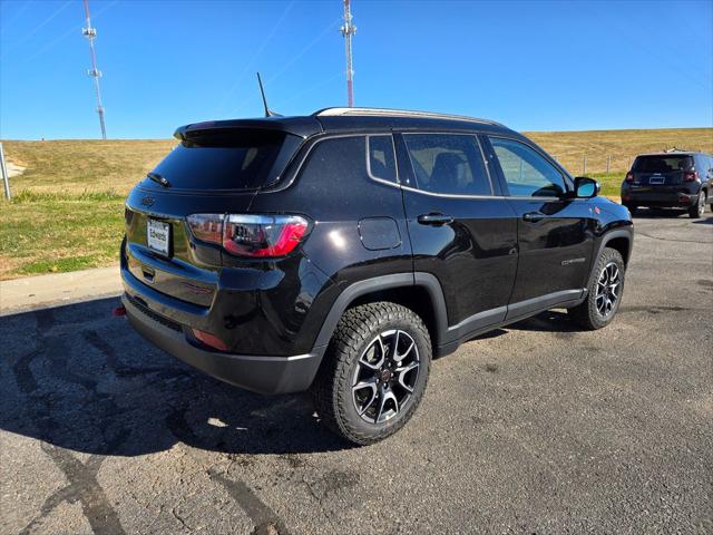 2026 Jeep Compass COMPASS TRAILHAWK 4X4