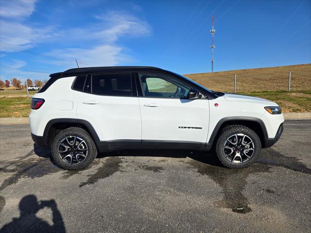 2026 Jeep Compass COMPASS TRAILHAWK 4X4