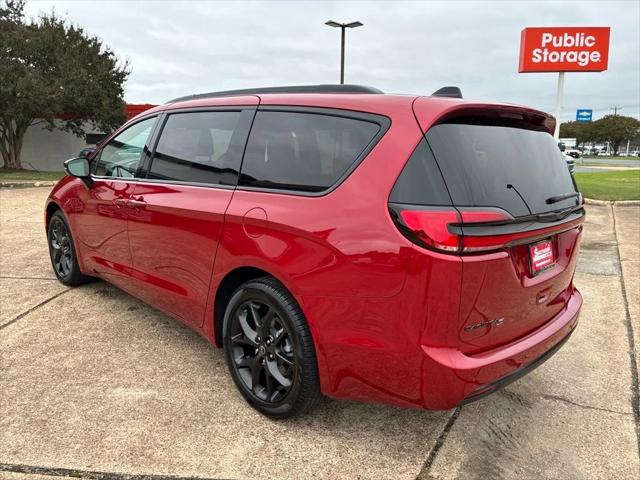 2026 Chrysler Pacifica PACIFICA SELECT 2026 Chrysler Pacifica PACIFICA SELECT