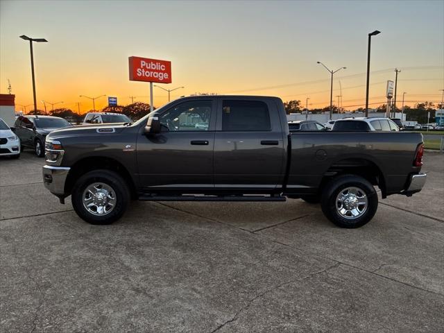 2026 RAM Ram 2500 RAM 2500 TRADESMAN CREW CAB 4X4 64 BOX