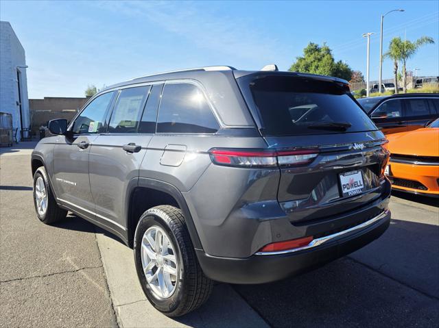 2025 Jeep Grand Cherokee GRAND CHEROKEE LAREDO X 4X2