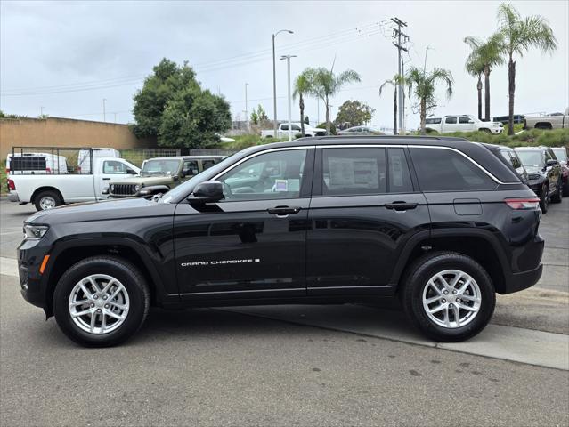 2025 Jeep Grand Cherokee GRAND CHEROKEE LAREDO X 4X4