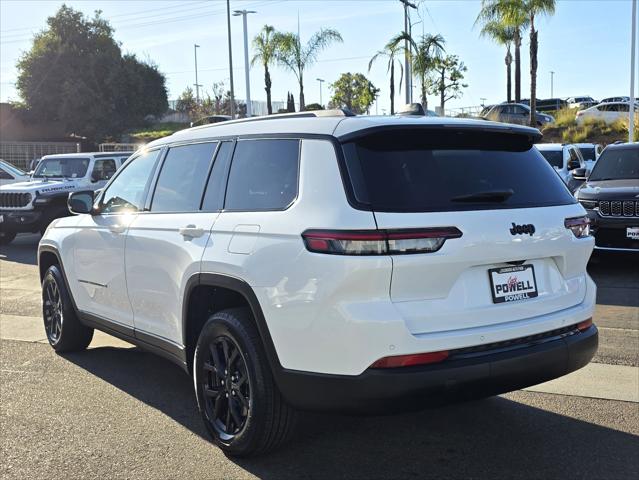 2025 Jeep Grand Cherokee GRAND CHEROKEE L ALTITUDE 4X2 2025 Jeep Grand Cherokee GRAND CHEROKEE L ALTITUDE 4X2