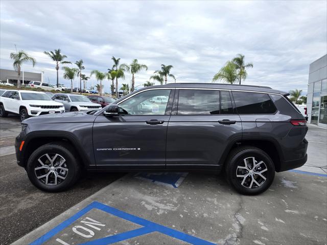 2025 Jeep Grand Cherokee GRAND CHEROKEE L LIMITED 4X4