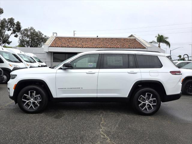 2025 Jeep Grand Cherokee GRAND CHEROKEE L LIMITED 4X4