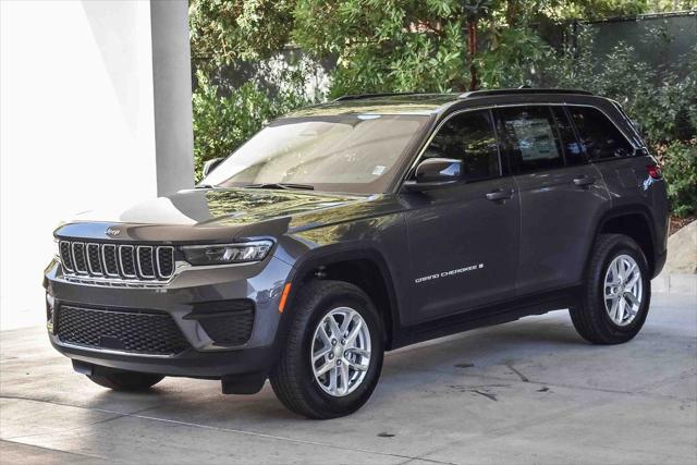 2025 Jeep Grand Cherokee GRAND CHEROKEE LAREDO X 4X4 2025 Jeep Grand Cherokee GRAND CHEROKEE LAREDO X 4X4