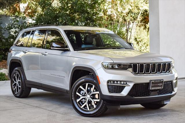 2025 Jeep Grand Cherokee GRAND CHEROKEE LIMITED 4X4