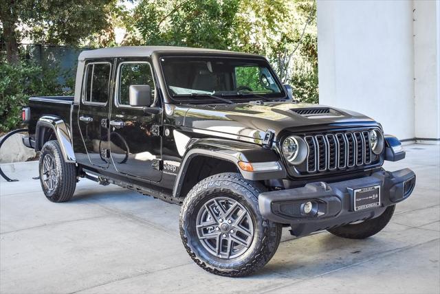 2026 Jeep Gladiator GLADIATOR SPORT S 4X4 2026 Jeep Gladiator GLADIATOR SPORT S 4X4