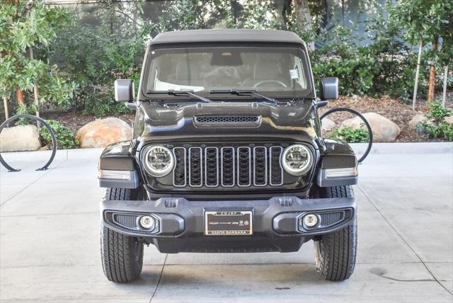 2026 Jeep Gladiator GLADIATOR SPORT S 4X4 2026 Jeep Gladiator GLADIATOR SPORT S 4X4