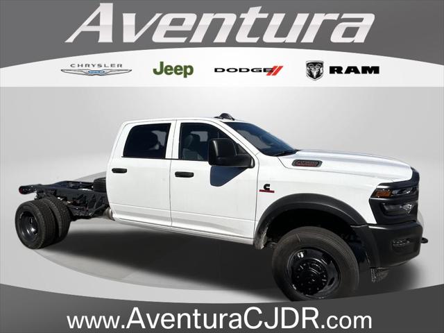 2026 RAM Ram 5500 Chassis Cab RAM 5500 TRADESMAN CHASSIS CREW CAB 4X4 60 CA 2026 RAM Ram 5500 Chassis Cab RAM 5500 TRADESMAN CHASSIS CREW CAB 4X4 60 CA