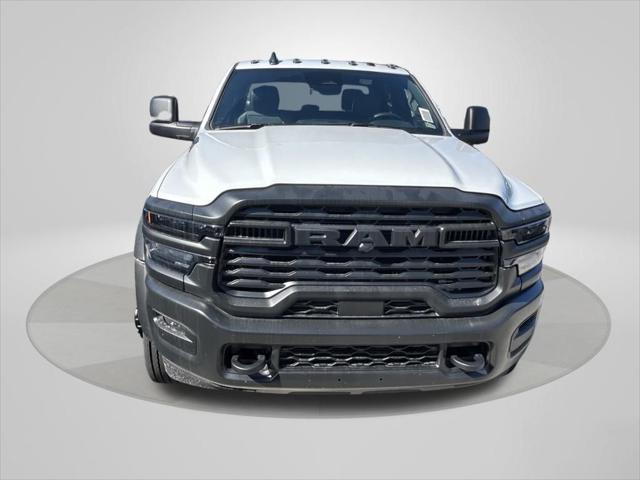 2026 RAM Ram 5500 Chassis Cab RAM 5500 TRADESMAN CHASSIS CREW CAB 4X4 60 CA 2026 RAM Ram 5500 Chassis Cab RAM 5500 TRADESMAN CHASSIS CREW CAB 4X4 60 CA