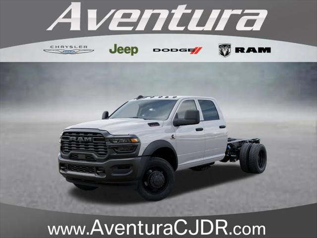 2026 RAM Ram 5500 Chassis Cab RAM 5500 TRADESMAN CHASSIS CREW CAB 4X4 60 CA
