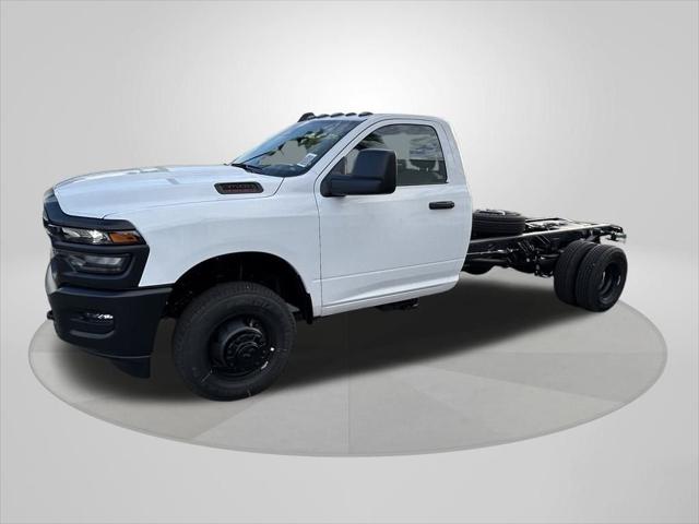2026 RAM Ram 3500 Chassis Cab RAM 3500 TRADESMAN CHASSIS REGULAR CAB 4X4 84 CA 2026 RAM Ram 3500 Chassis Cab RAM 3500 TRADESMAN CHASSIS REGULAR CAB 4X4 84 CA