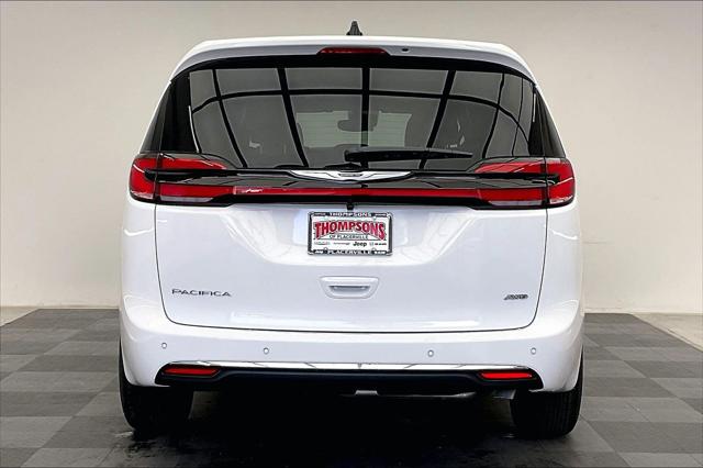 2026 Chrysler Pacifica PACIFICA SELECT AWD 2026 Chrysler Pacifica PACIFICA SELECT AWD
