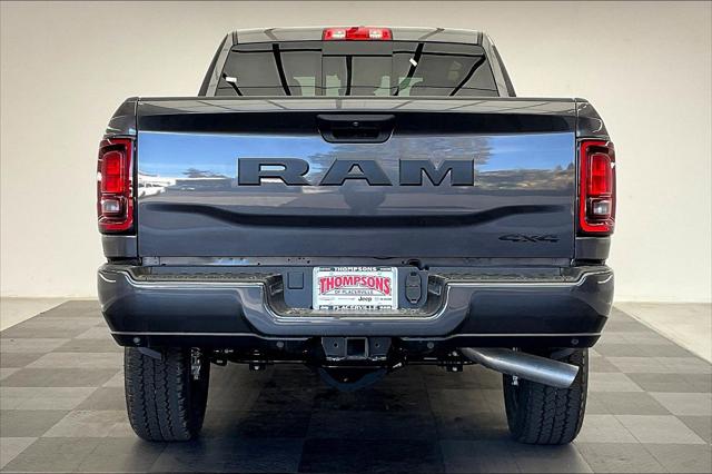 2026 RAM Ram 2500 RAM 2500 BLACK EXPRESS CREW CAB 4X4 64 BOX 2026 RAM Ram 2500 RAM 2500 BLACK EXPRESS CREW CAB 4X4 64 BOX