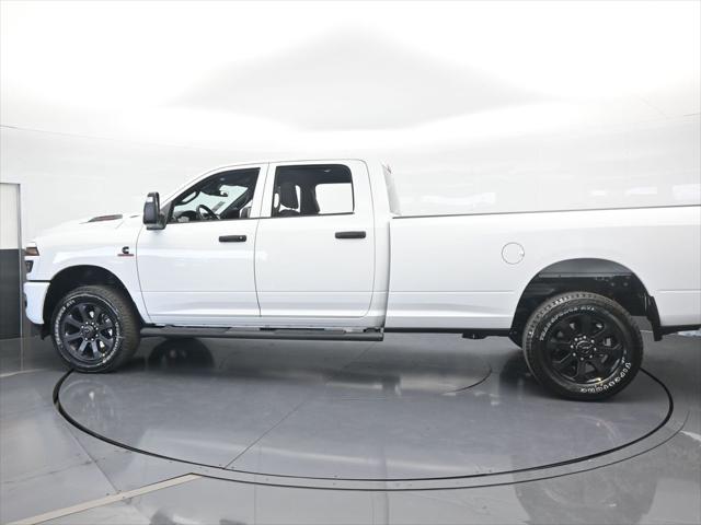 2026 RAM Ram 2500 RAM 2500 BLACK EXPRESS CREW CAB 4X4 8 BOX