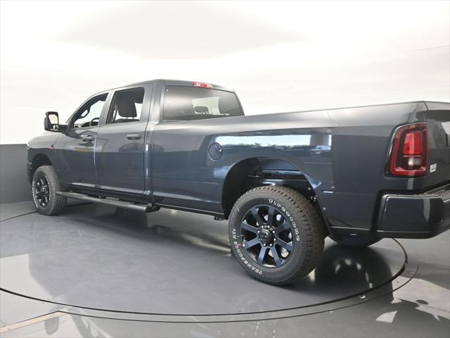 2026 RAM Ram 2500 RAM 2500 BLACK EXPRESS CREW CAB 4X4 8 BOX