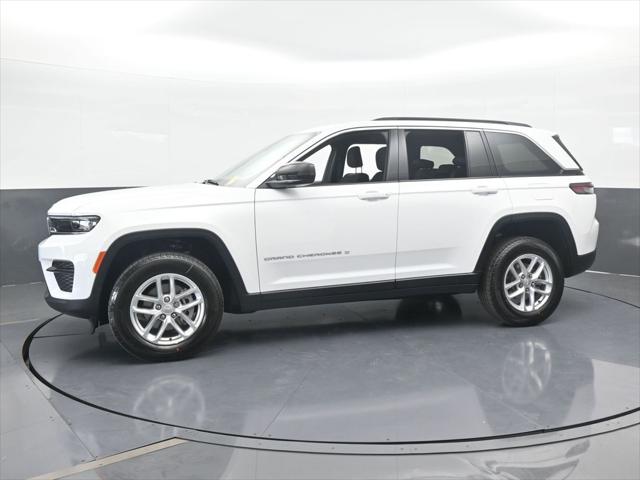 2025 Jeep Grand Cherokee GRAND CHEROKEE LAREDO X 4X2