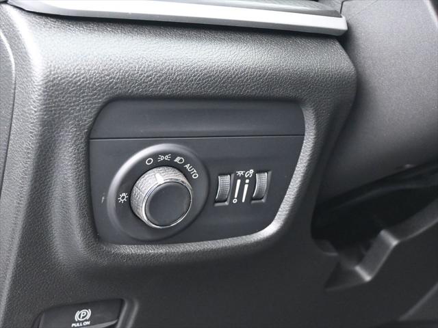 2025 Jeep Grand Cherokee GRAND CHEROKEE LAREDO 4X2 2025 Jeep Grand Cherokee GRAND CHEROKEE LAREDO 4X2