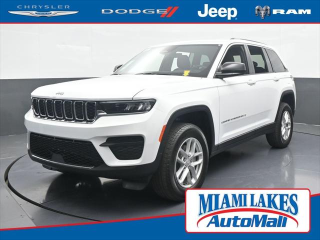 2025 Jeep Grand Cherokee GRAND CHEROKEE LAREDO X 4X2