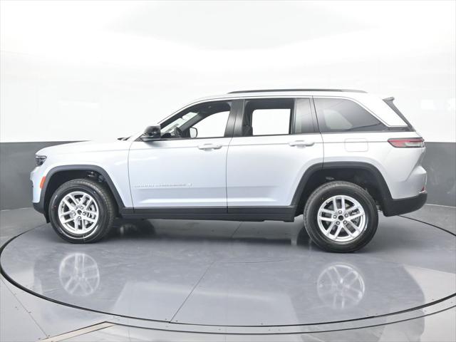 2025 Jeep Grand Cherokee GRAND CHEROKEE LAREDO X 4X2