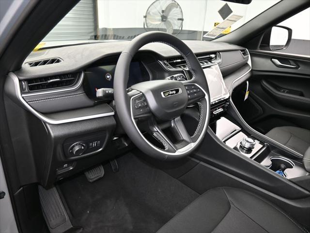 2025 Jeep Grand Cherokee GRAND CHEROKEE LAREDO X 4X2 2025 Jeep Grand Cherokee GRAND CHEROKEE LAREDO X 4X2