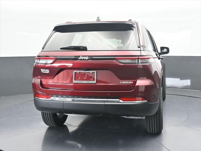 2025 Jeep Grand Cherokee GRAND CHEROKEE LAREDO 4X2