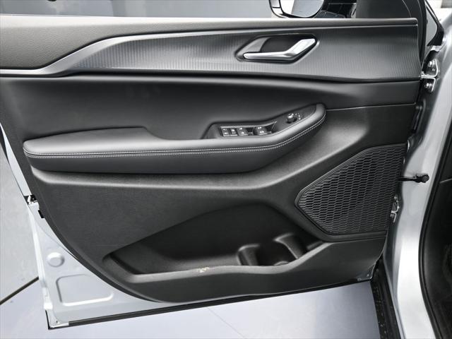 2025 Jeep Grand Cherokee GRAND CHEROKEE L ALTITUDE X 4X2