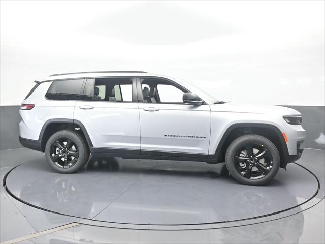 2025 Jeep Grand Cherokee GRAND CHEROKEE L LIMITED 4X2 2025 Jeep Grand Cherokee GRAND CHEROKEE L LIMITED 4X2