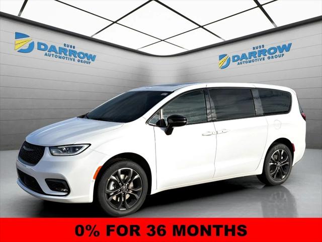 2026 Chrysler Pacifica PACIFICA SELECT AWD
