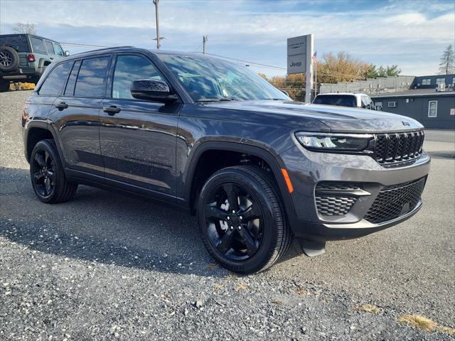 2025 Jeep Grand Cherokee GRAND CHEROKEE ALTITUDE X 4X4 2025 Jeep Grand Cherokee GRAND CHEROKEE ALTITUDE X 4X4