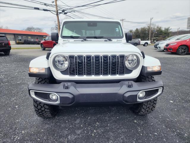 2025 Jeep Gladiator GLADIATOR HIGH TIDE 4X4
