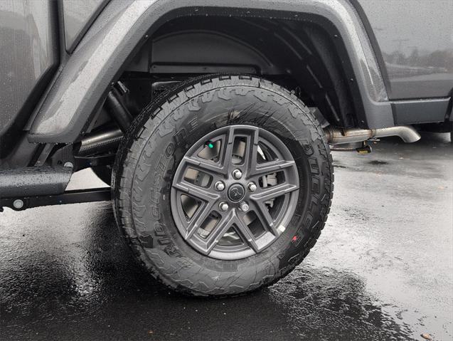 2026 Jeep Gladiator GLADIATOR SPORT S 4X4 2026 Jeep Gladiator GLADIATOR SPORT S 4X4